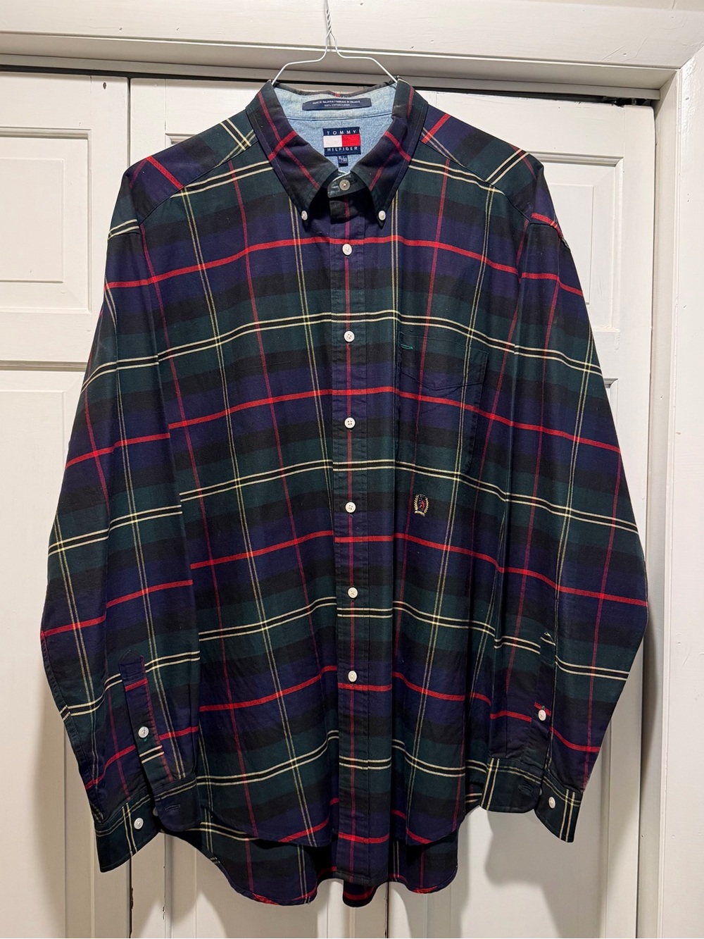 Vintage 90s Tommy Hilfiger Men's Plaid Button-Down Shirt XL